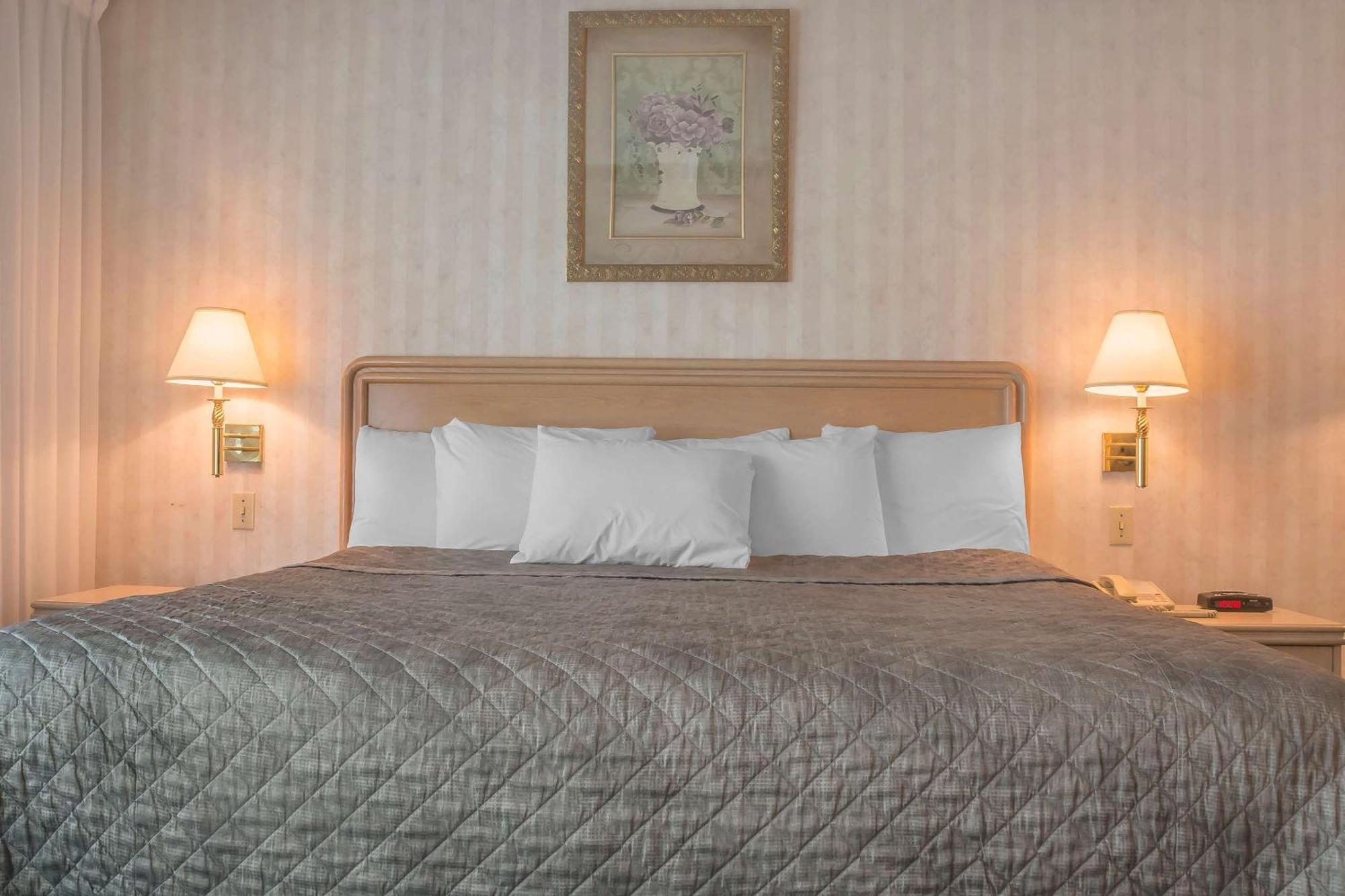 Rodeway Inn Fallsview Niagara Şelalesi Dış mekan fotoğraf