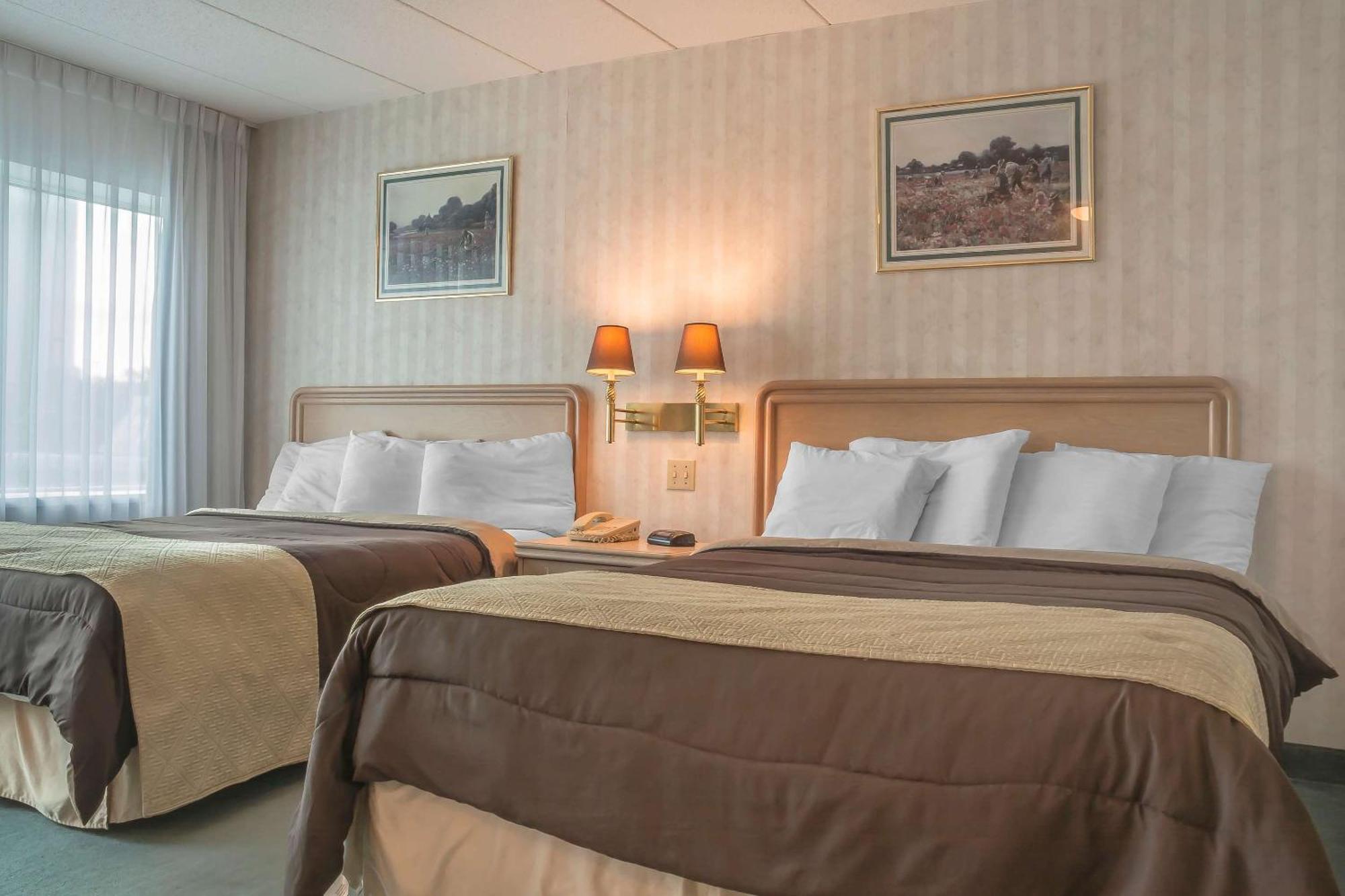 Rodeway Inn Fallsview Niagara Şelalesi Dış mekan fotoğraf